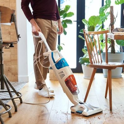 Aspirator cu abur Rowenta Clean & Steam Multi RY8544WH, 1700 W, autonomie abur 30 min, reglaj abur eco/max, accesoriu pentru ferestre, recipient praf 0.5 L, recipient apă 0.4L, alb