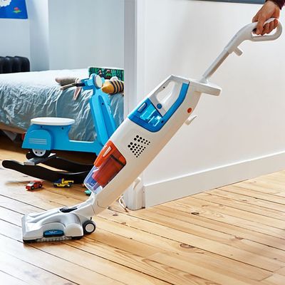 Pachet PROMO Aspirator cu abur Rowenta Clean & Steam Multi RY8544WH si Uscator de par Rowenta PowerLine CV5940F0