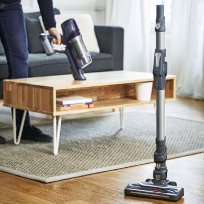 Aspirator vertical X-Pert 6.60 Essential RH6848WO, 100W, autonomie 45 minute, statie de incarcare, iluminare LED, violet, gri & argintiu