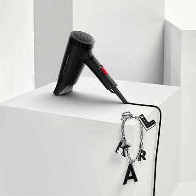 Uscator de par ROWENTA x Karl Lagerfeld Express Style CV184LF0, 1600 W, 2 trepte de temperatura, invelis Keratin & Glow, concentrator, negru