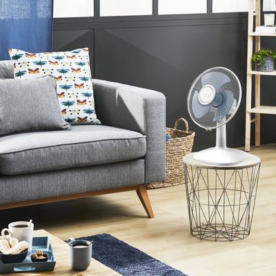 Ventilator de birou Rowenta Essential+ VU2330F2, 3 trepte de viteza, putere 35 W, design compact, nivel scazut de zgomot, alb