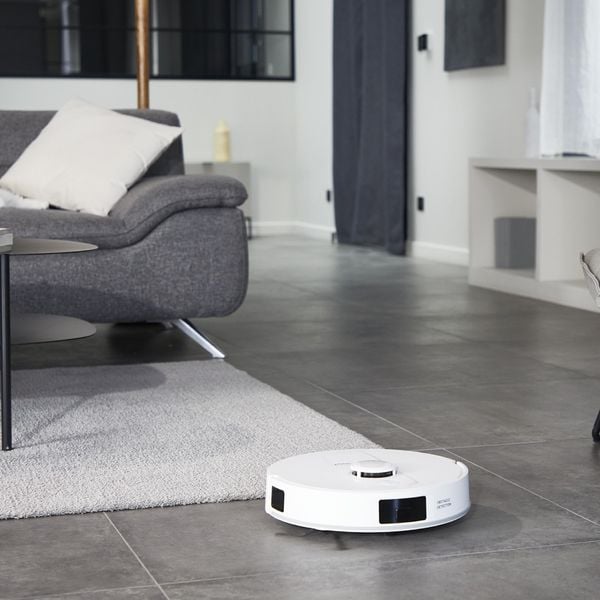 Aspirator robot Rowenta X-Plorer Serie 140+ RR9197WH, putere aspirare 5000 Pa, 4 trepte de putere, autonomie de pana la 120 minute, recipient apa 0.3L, statie incarcare si golire praf, alb