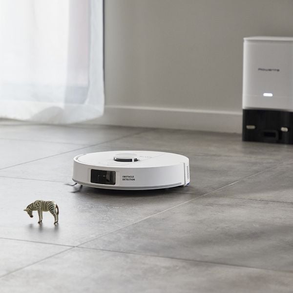 Aspirator robot Rowenta X-Plorer Serie 140+ RR9197WH, putere aspirare 5000 Pa, 4 trepte de putere, autonomie de pana la 120 minute, recipient apa 0.3L, statie incarcare si golire praf, alb