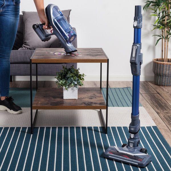 Aspirator vertical Rowenta X-Force Flex 8.60 Aqua RH9690WO, 3 in 1, putere aspirare 185Watts, autonomie max 45 min, flexibil, cap de aspirare Aqua, funcție boost, gri&albastru