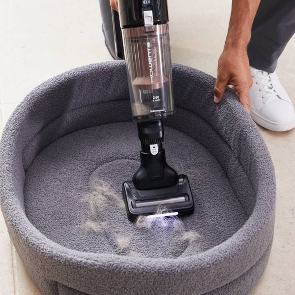 Pachet PROMO Aspirator vertical fara fir X-Force Flex 14.80 Animal RH9B74WO & Aparat de tuns multifunctional Rowenta Selectium 15 in 1 TN9444E0