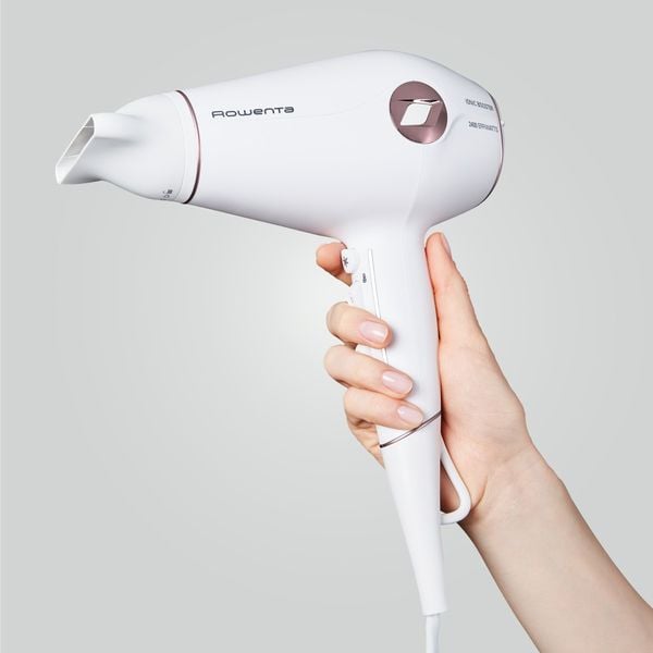 Uscator de par Rowenta Volumizer CV6135F0, 1800 W, 2 trepte de viteza, 3 trepte de temperatura, jet de aer rece, 1 concentrator, alb 1 diffuser, alb